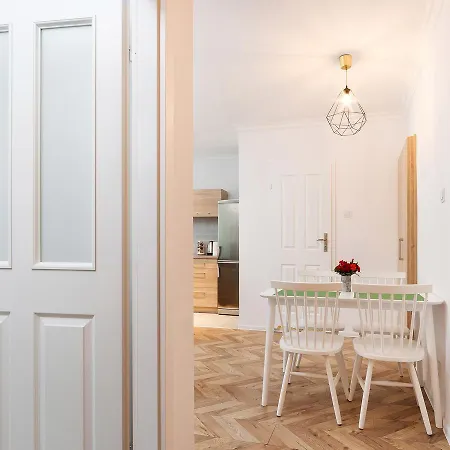 Apartment Old Town Cracow Krasinskiego By Renters *